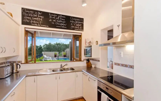 Tora Bay Exclusive Estate