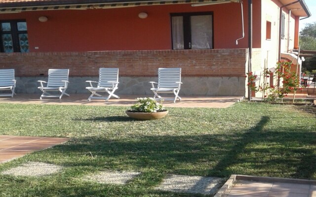 Secluded Holiday Home in Casciana Terme Lari With Pool