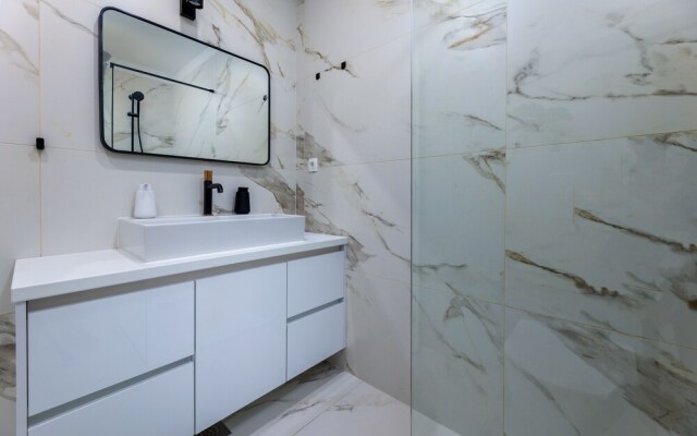 Stunning 2-bed Apartment in Kastela