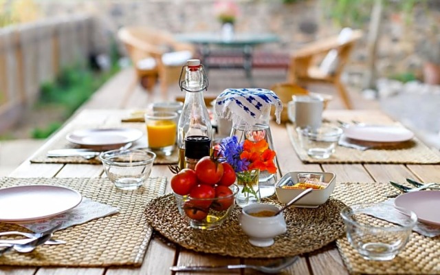Mas Camins B&B Adults Only