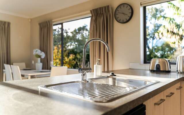 Glenfield Central Modern 1 Bdr Unit