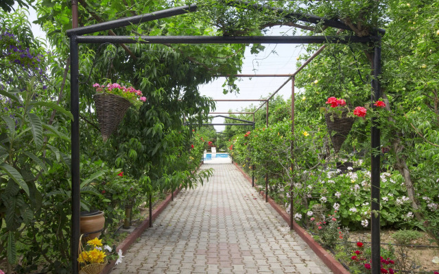 Lapida Garden Hotel