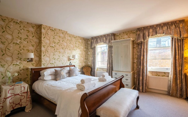 Classic Westminster Home near to Buckingham Palace