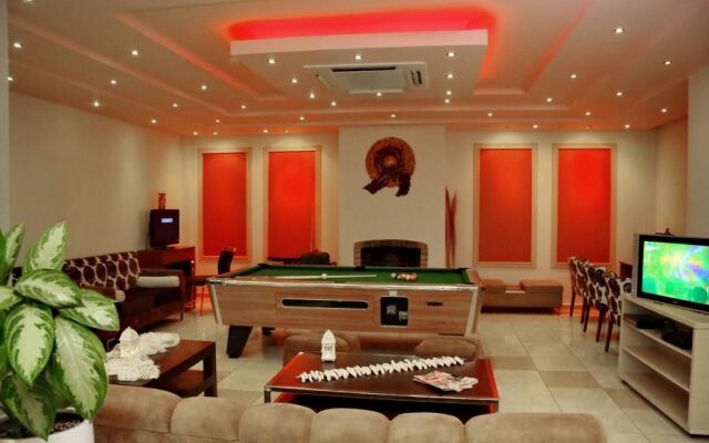 Dionisos Hotel