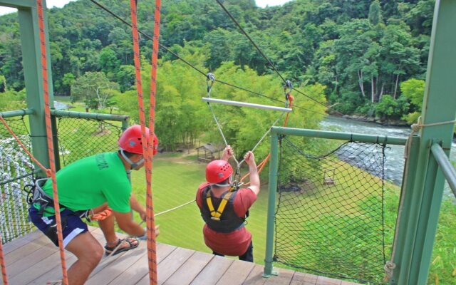 Kiulu Riverside Chalet