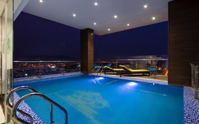 Crown Hotel Nha Trang