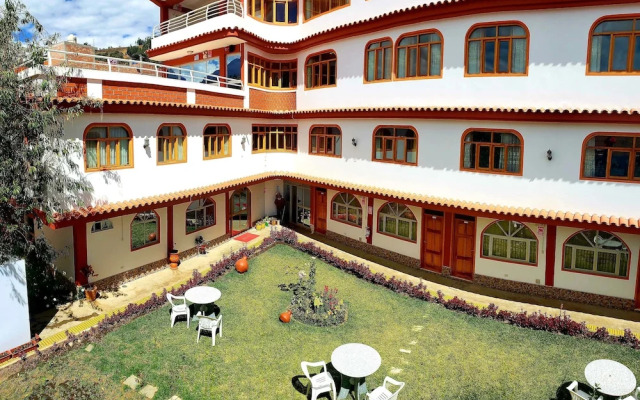 Hotel Morales