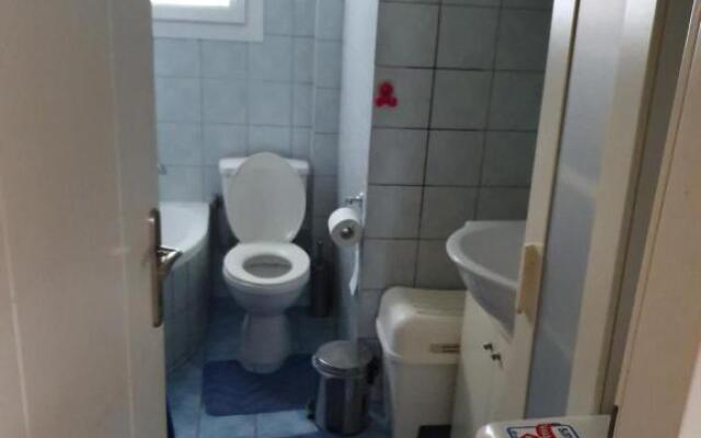 Christos house-- Comfortable apartment with great view!
