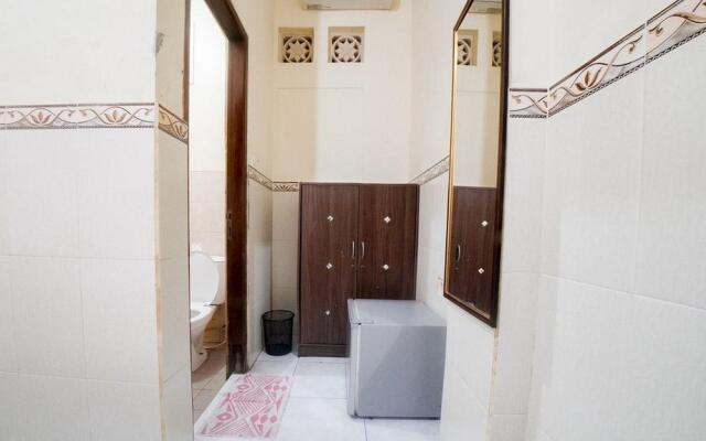 RedDoorz @ Rabasta Kuta Residence