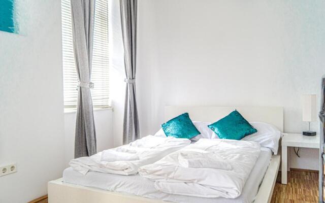 Superior 2BR Apartment - perfect for Longstays