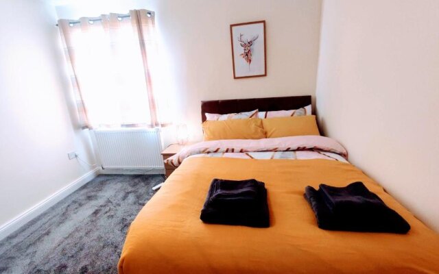 Crystal Suite 3 free private parking