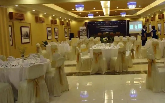 Ataya Hotel