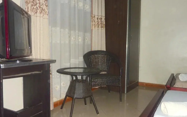 Hotel Harambe