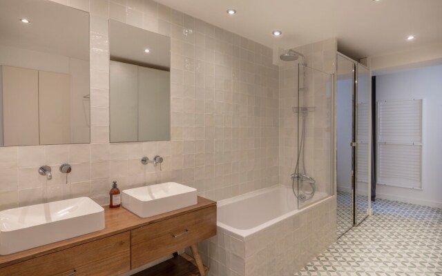 Paris Haussmann Elegant Residence