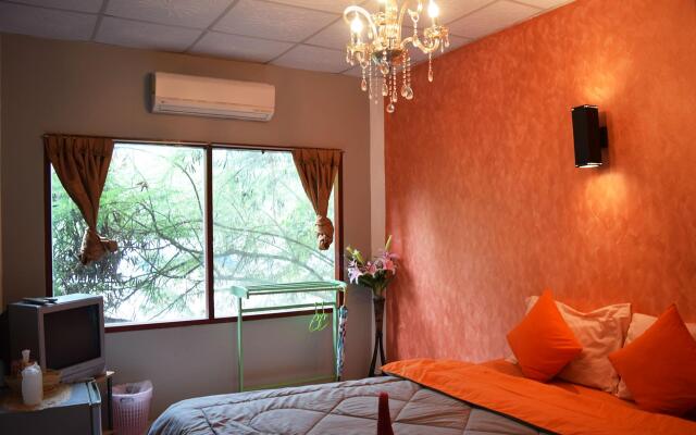 I-Talay Zone Sea Hotel