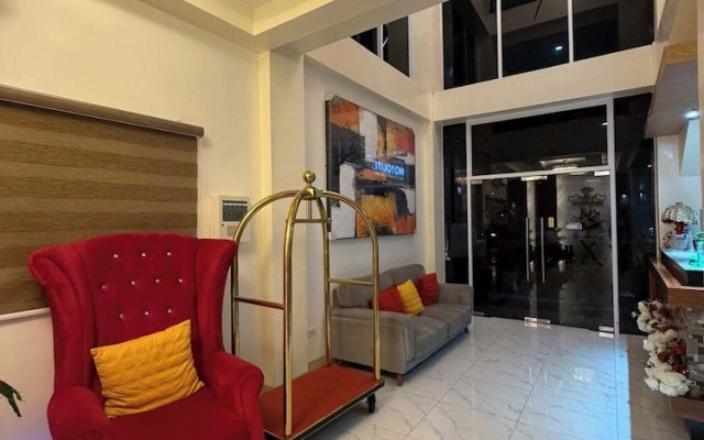 Emmie Hotel
