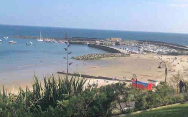 Quirky Lyme Regis Apartment Near Beach