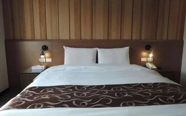 Travel Art Inn