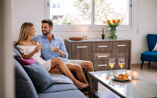 1 Bedroom Standard Double Apartment with balcony (full double bed and sofa)