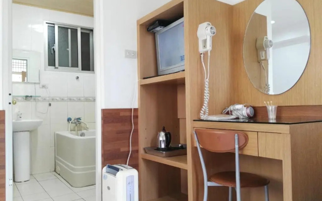 Qun Feng Hotel
