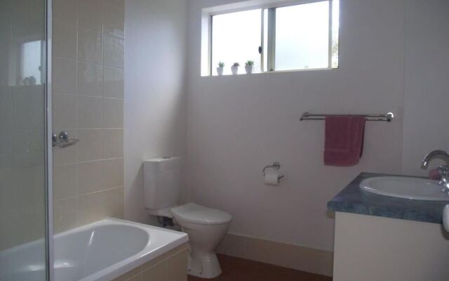 River Sands Apartments
