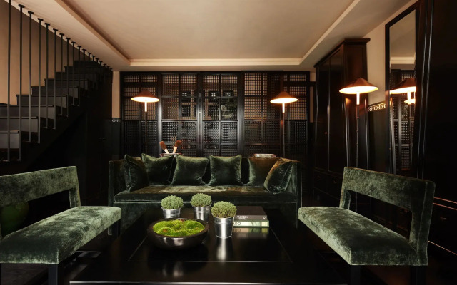 Monsieur George Hotel & Spa – Champs Elysées