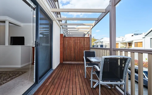 Fremantle Townhouse Unit 4