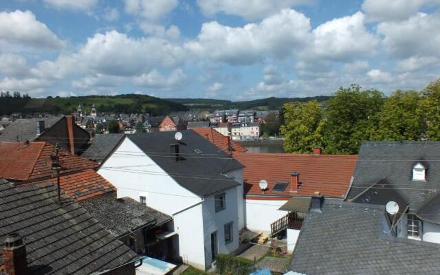 Rezas Bistro Restaurant Gästehaus