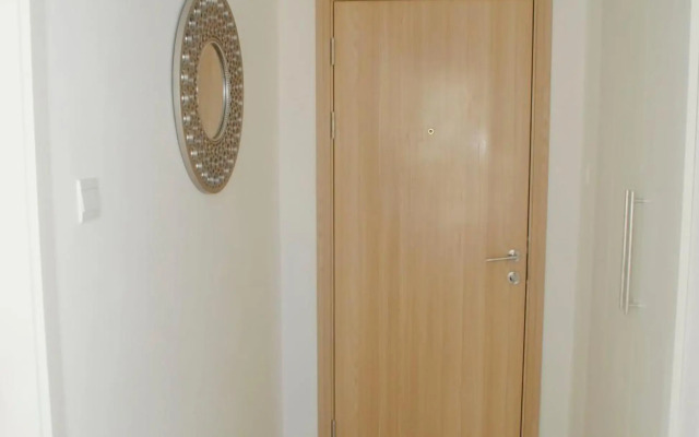 ASTORIA 1BDR with a gym&pool with views