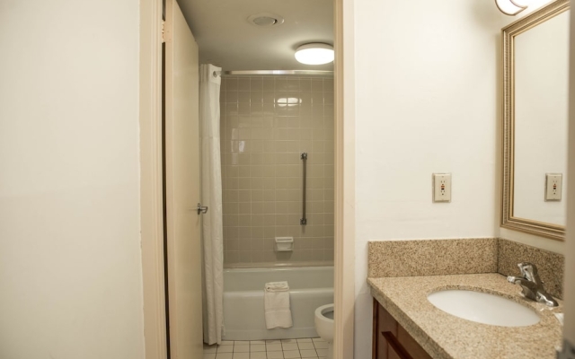 Grand Idaho Inn & Suites
