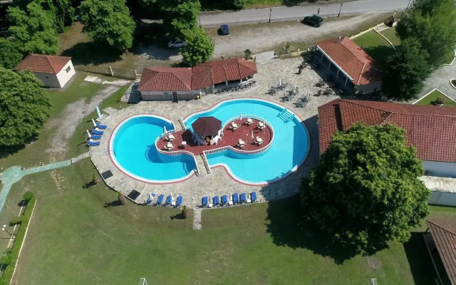 Sintrivanis Hotel
