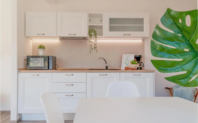 Awesome Apartment in Moneglia With Wifi