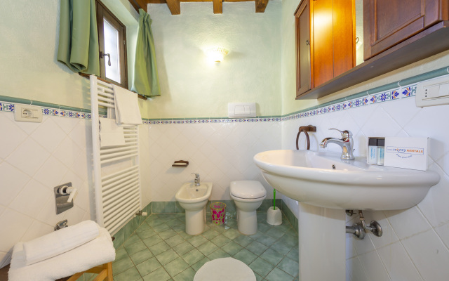 Liano Mimosa -relax & priv parking place