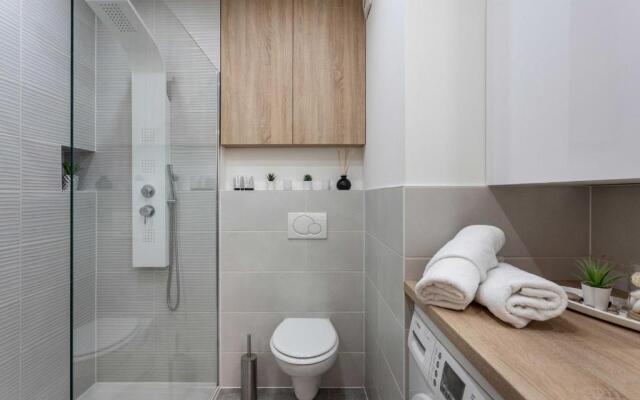 Spacious Apartment in Radnička Business Zone - FREE PARKING