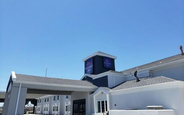 Hathaway Inn