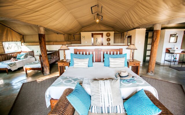 The Hide Lodge