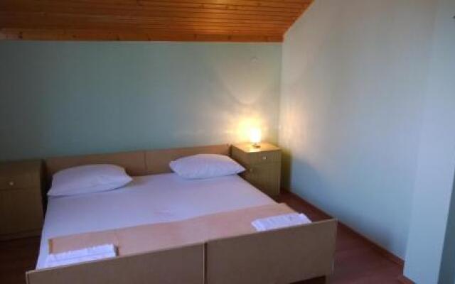 Rooms & Apartments Blue Beach