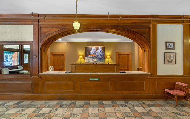 Windsor Hotel, an Ascend Collection Hotel