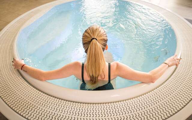 Kyriad Prestige Residence & Spa Cabourg - Dives-sur-Mer