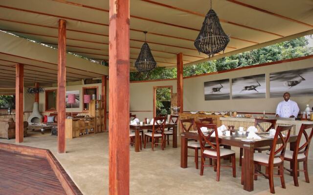 Sausage Tree Camp Hotel	