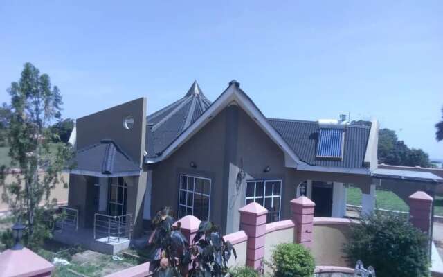 Penthouse Inn