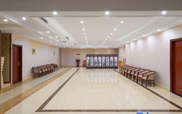 Guangzhou Baiyun Avenue North Suitai Hotel (Lingnan New World Branch)