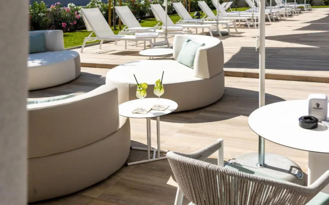 Life Hotel 4 Superior