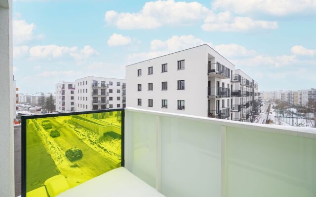 Pleasant Decor & Parking by Renters