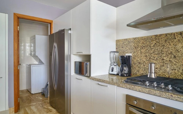 Beach Condo w Sea View B-302 Costa Atlantica