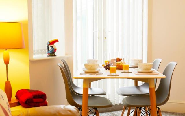 The Courtyard Apartment - Yorkshire Coast Holiday Lets