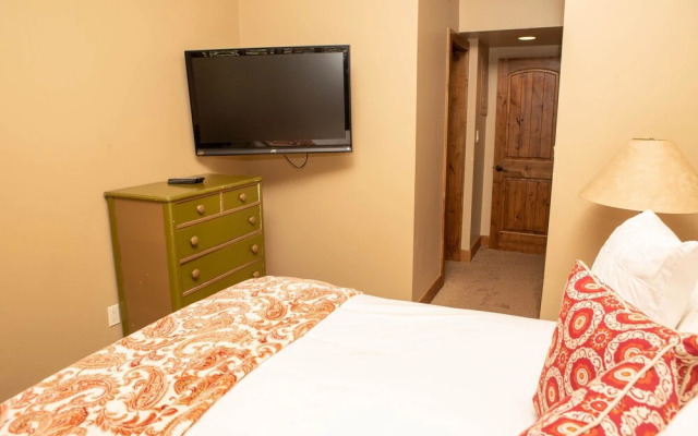 4 Vail Trails Chalet - 2 Br Condo