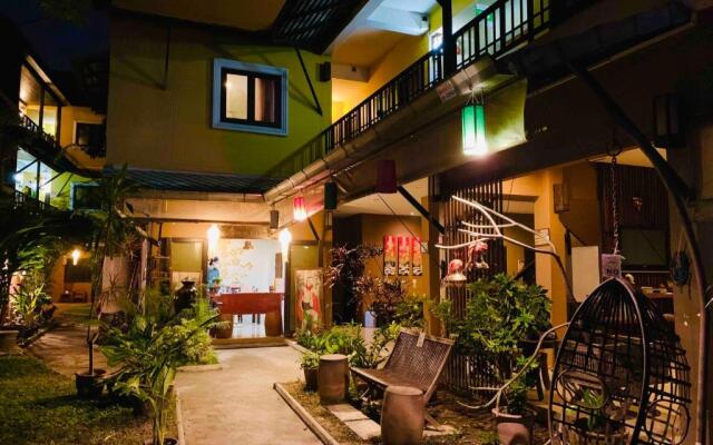Thapae Boutique House