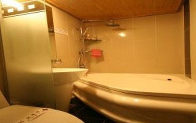 Isabel Hotel, Incheon