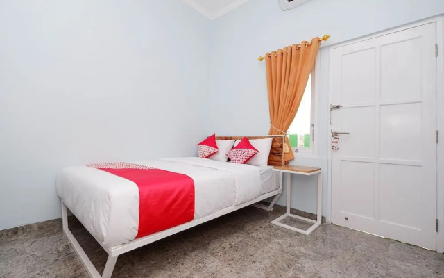 OYO 1183 Kalimaya Residence Syariah